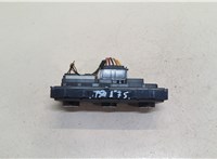 7N0907426CJ Переключатель отопителя (печки) Volkswagen Caddy 2010-2015 20314005 #1