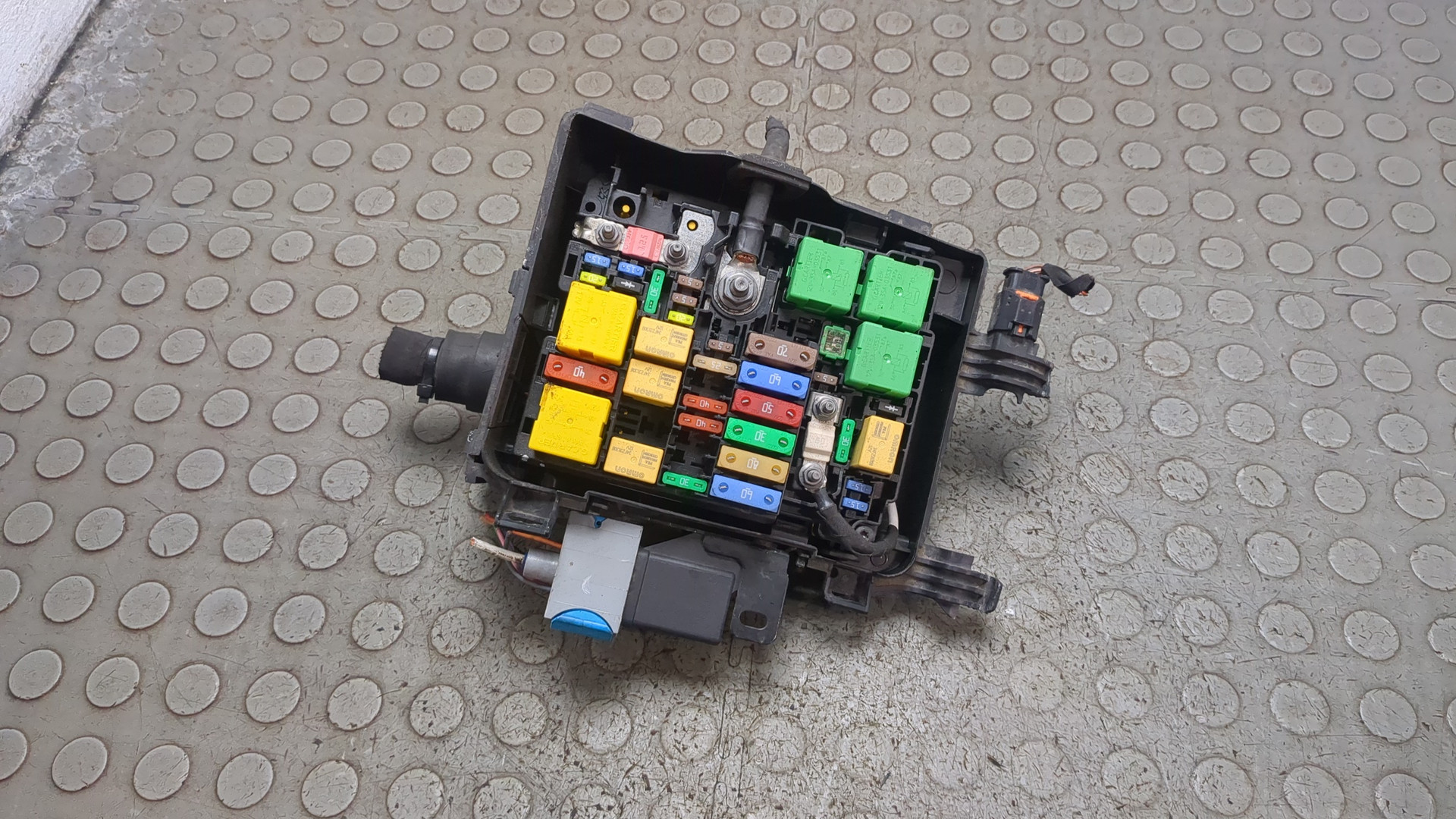 Блок предохранителей