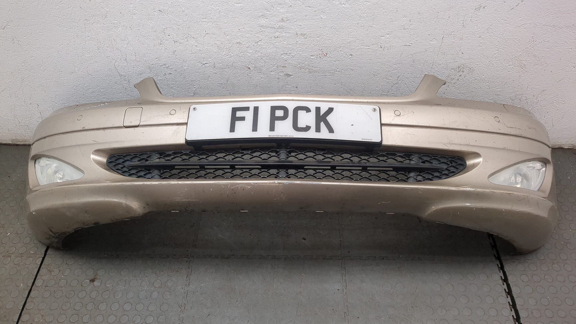 Бампер передний