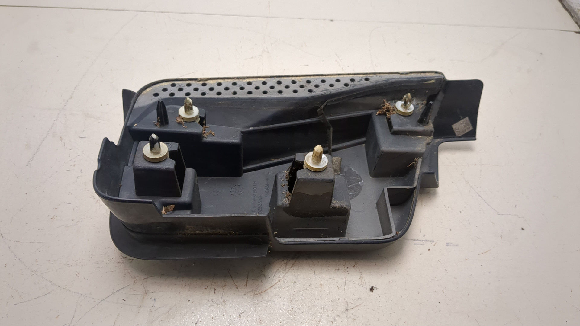 Накладка (кузов наружные)