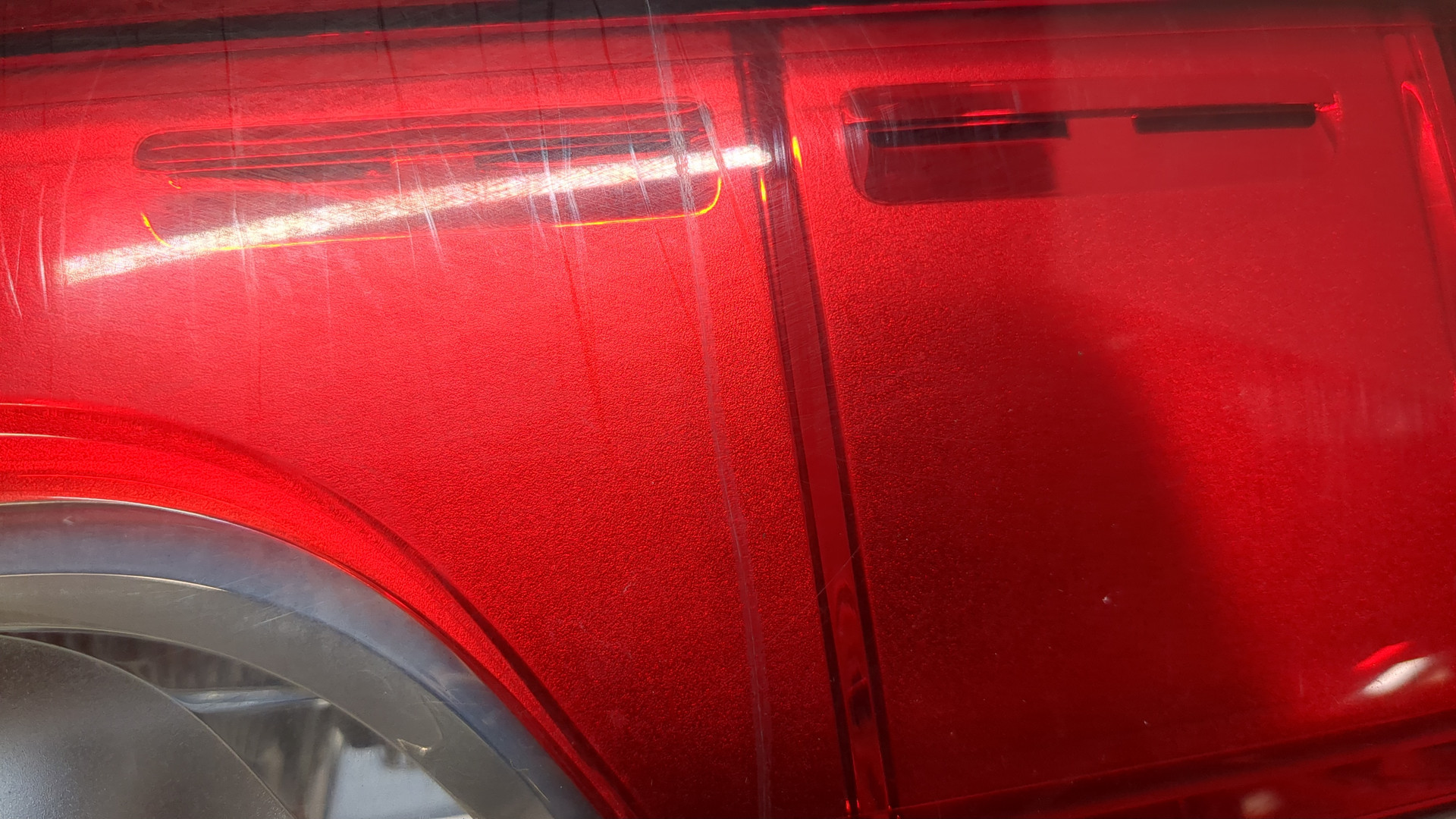 Фонарь задний правый