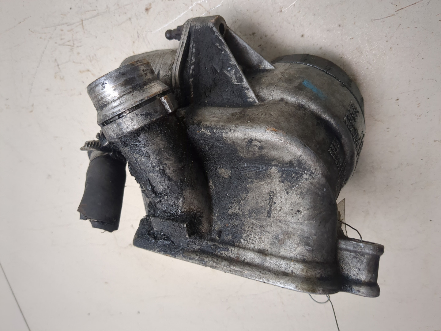 Корпус масляного фильтра